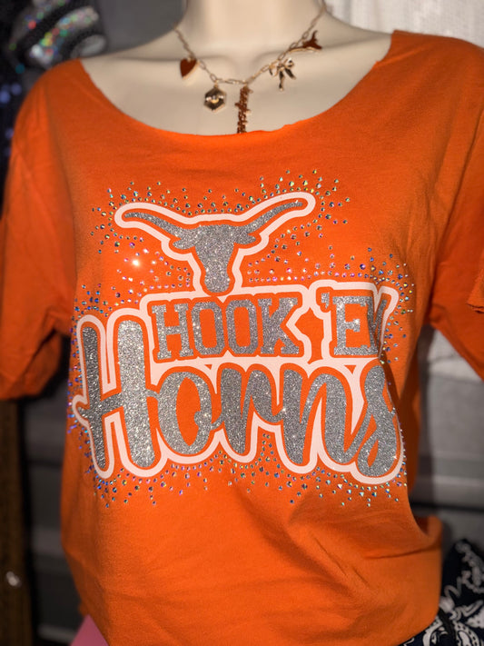 Hook em horns tee