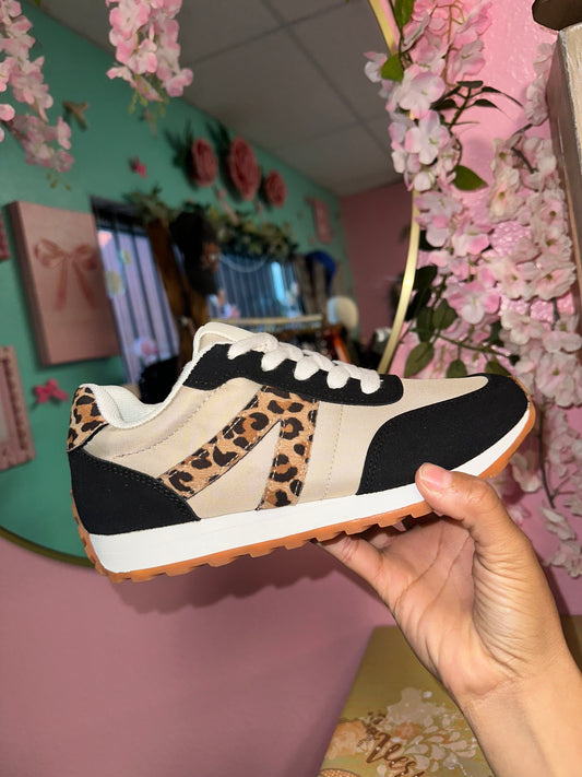 Cheetah babe