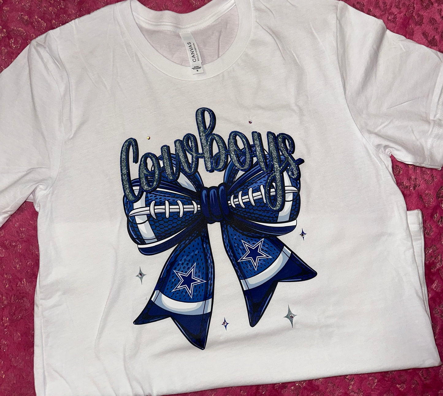 Cowboys bow tee